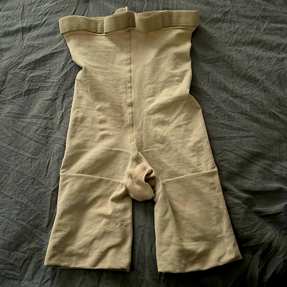 Spanx high waisted shorts